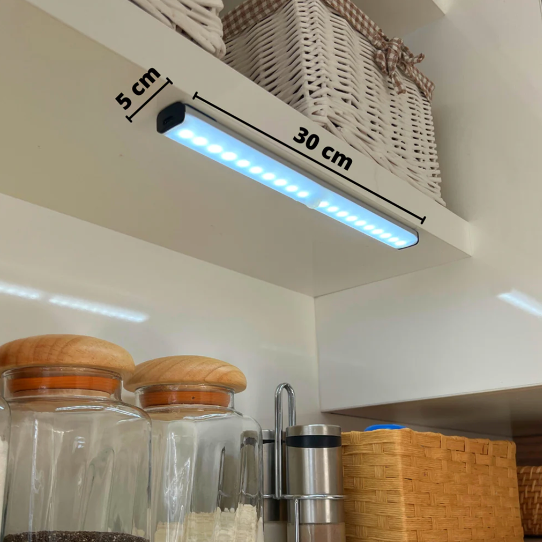 Lampe magnétique à détecteur de mouvements